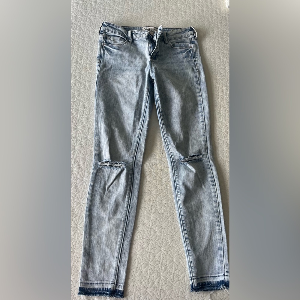 Bull Head Mid Rise Skinny Jeans